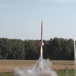 Ruzovy Panter na AP 740 Ns - start